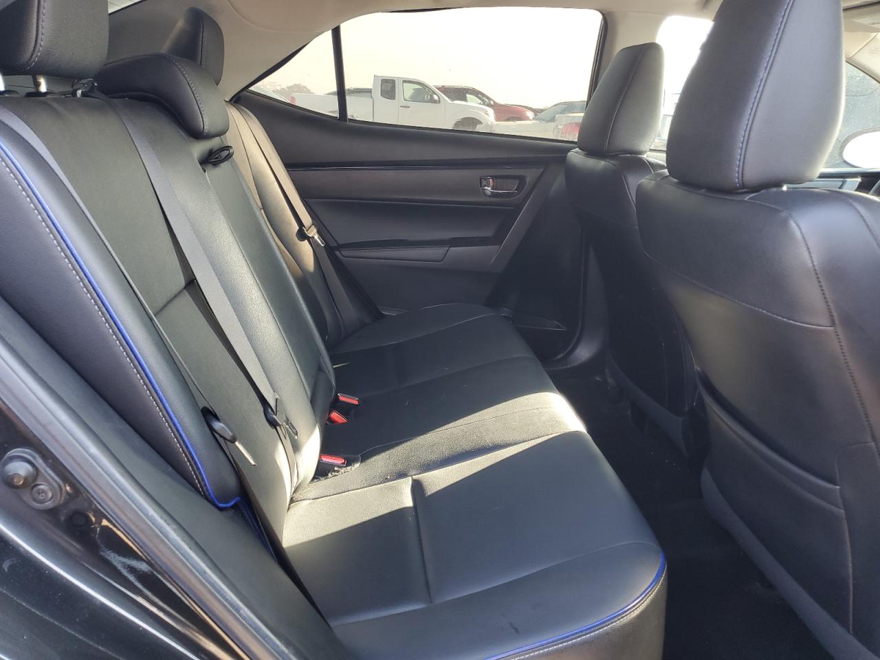 2018 Toyota Corolla - Image 10