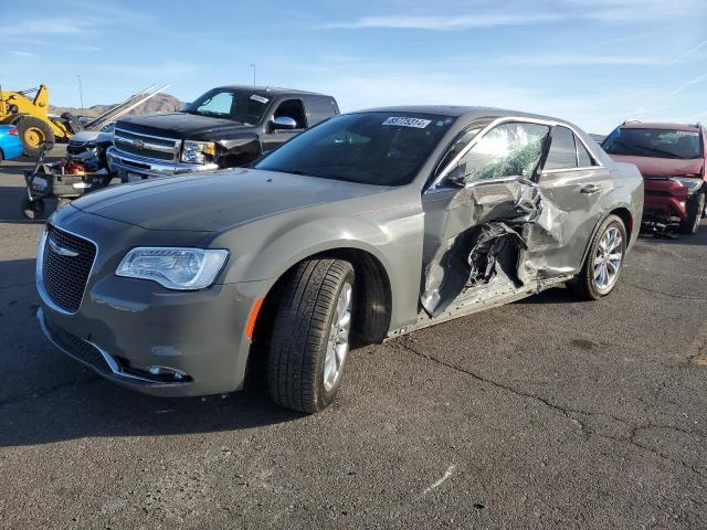  CHRYSLER 300 2018 Szary