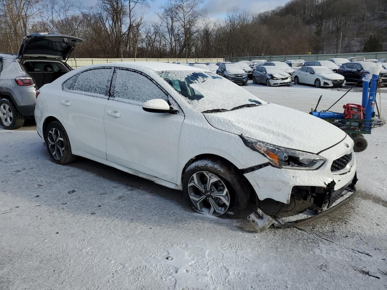 2021 Kia Forte - Image 4