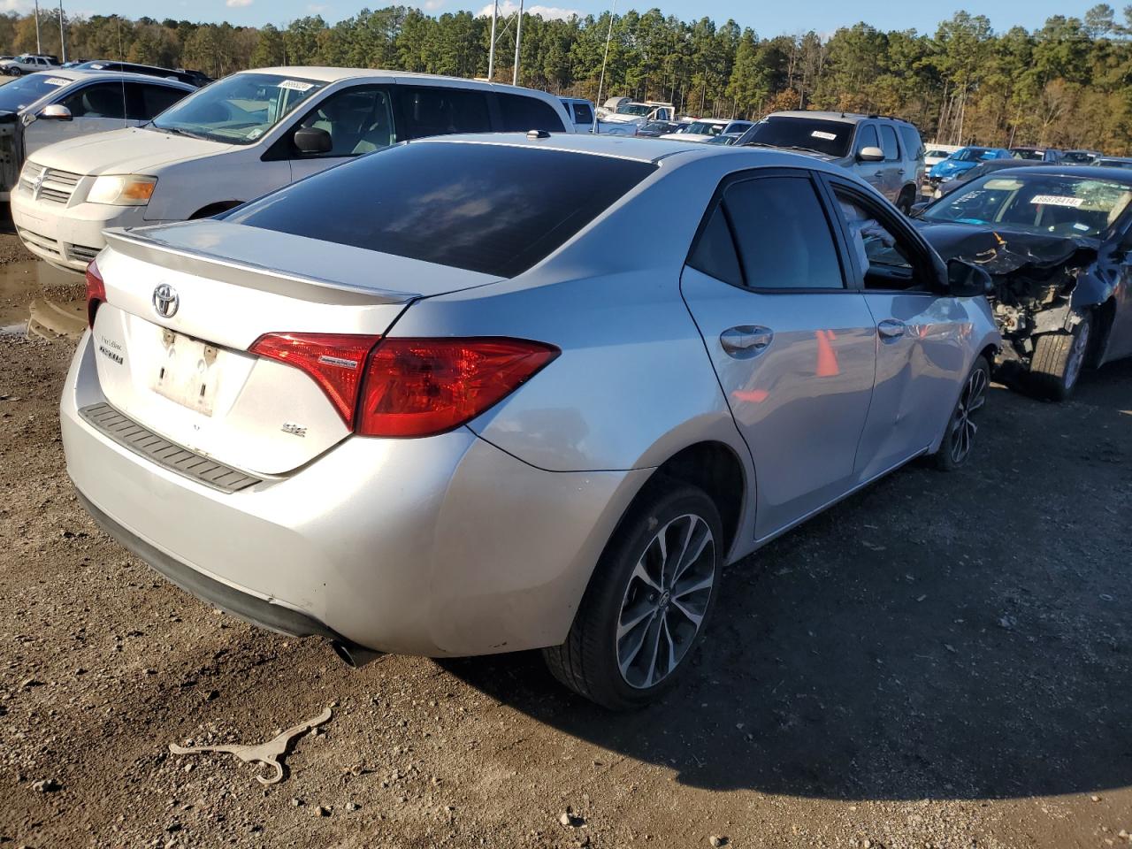 VIN 5YFBURHE4HP578993 2017 TOYOTA COROLLA no.3