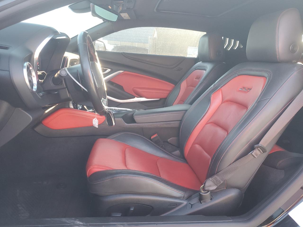 2019 Chevrolet Camaro - Image 7