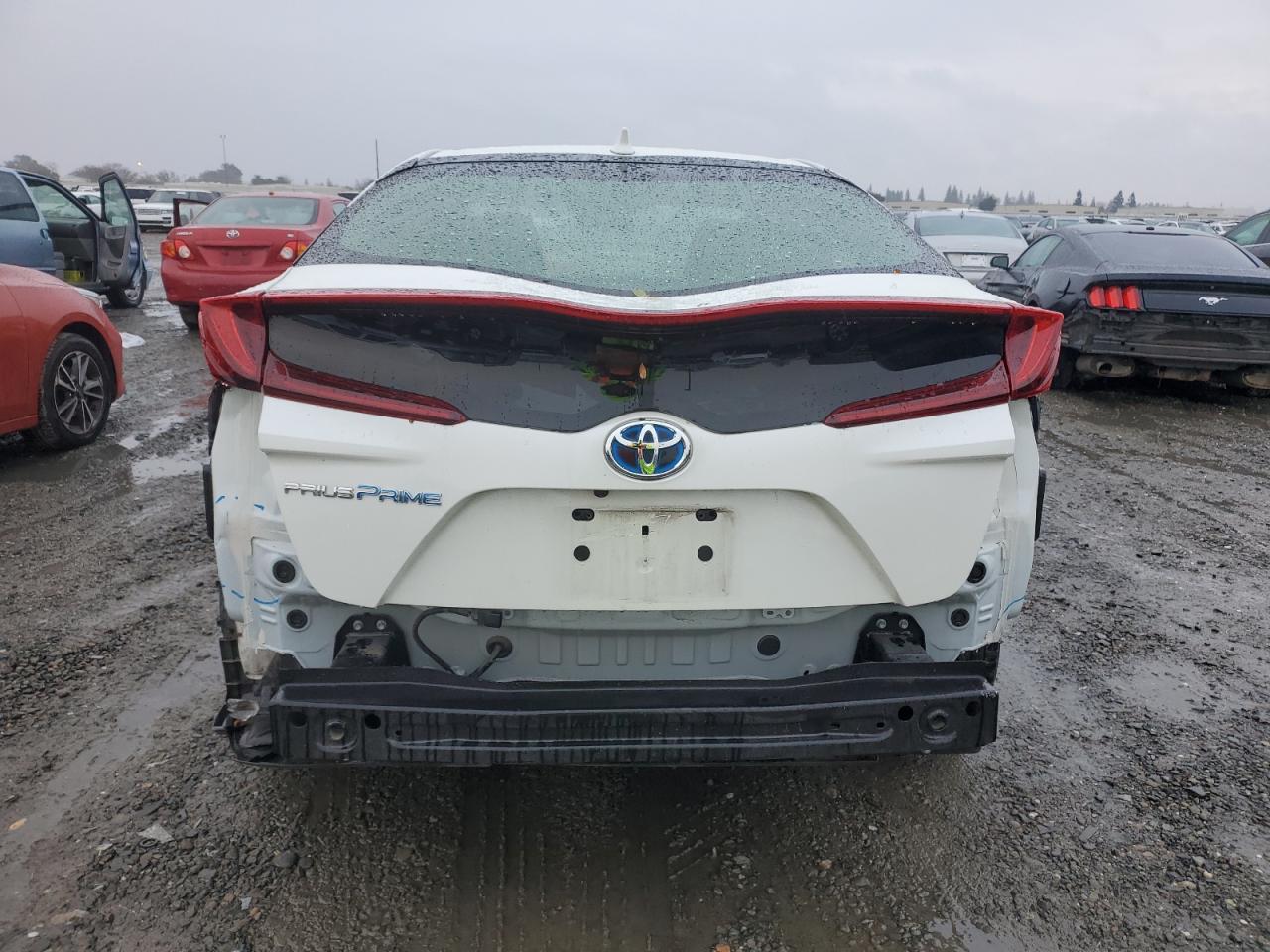 VIN JTDKARFP8H3004757 2017 TOYOTA PRIUS no.6