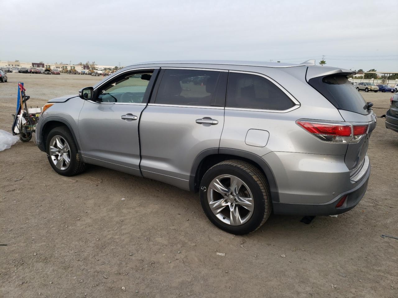 VIN 5TDYKRFH4ES008184 2014 TOYOTA HIGHLANDER no.2