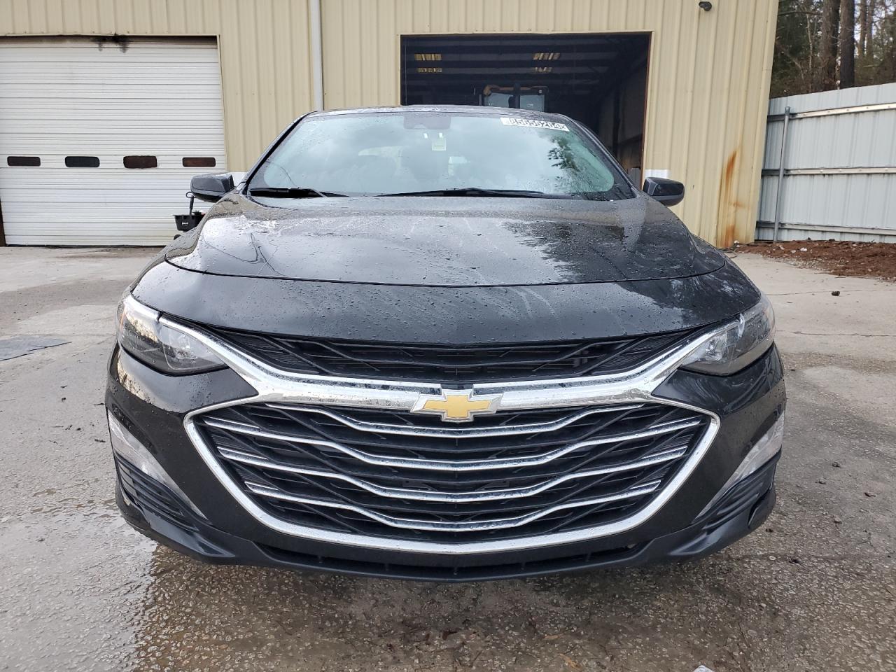 2023 Chevrolet Malibu - Image 5