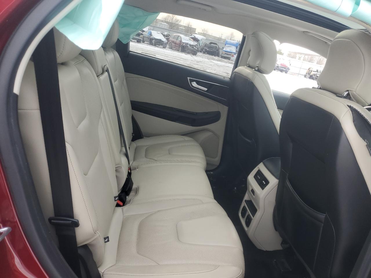 2018 Ford Edge - Image 11