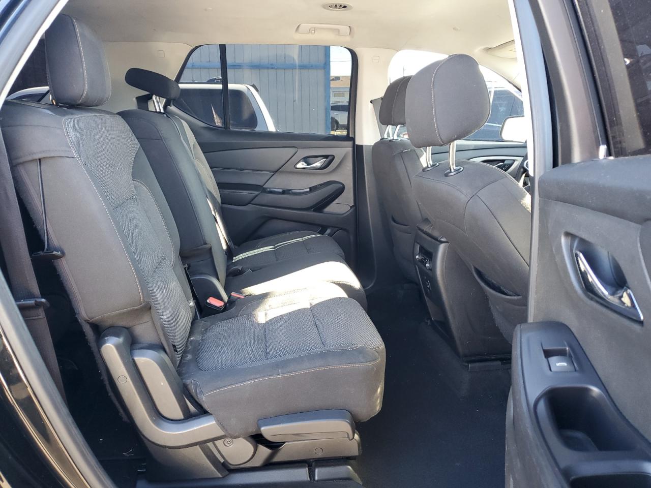 2018 Chevrolet Traverse - Image 11