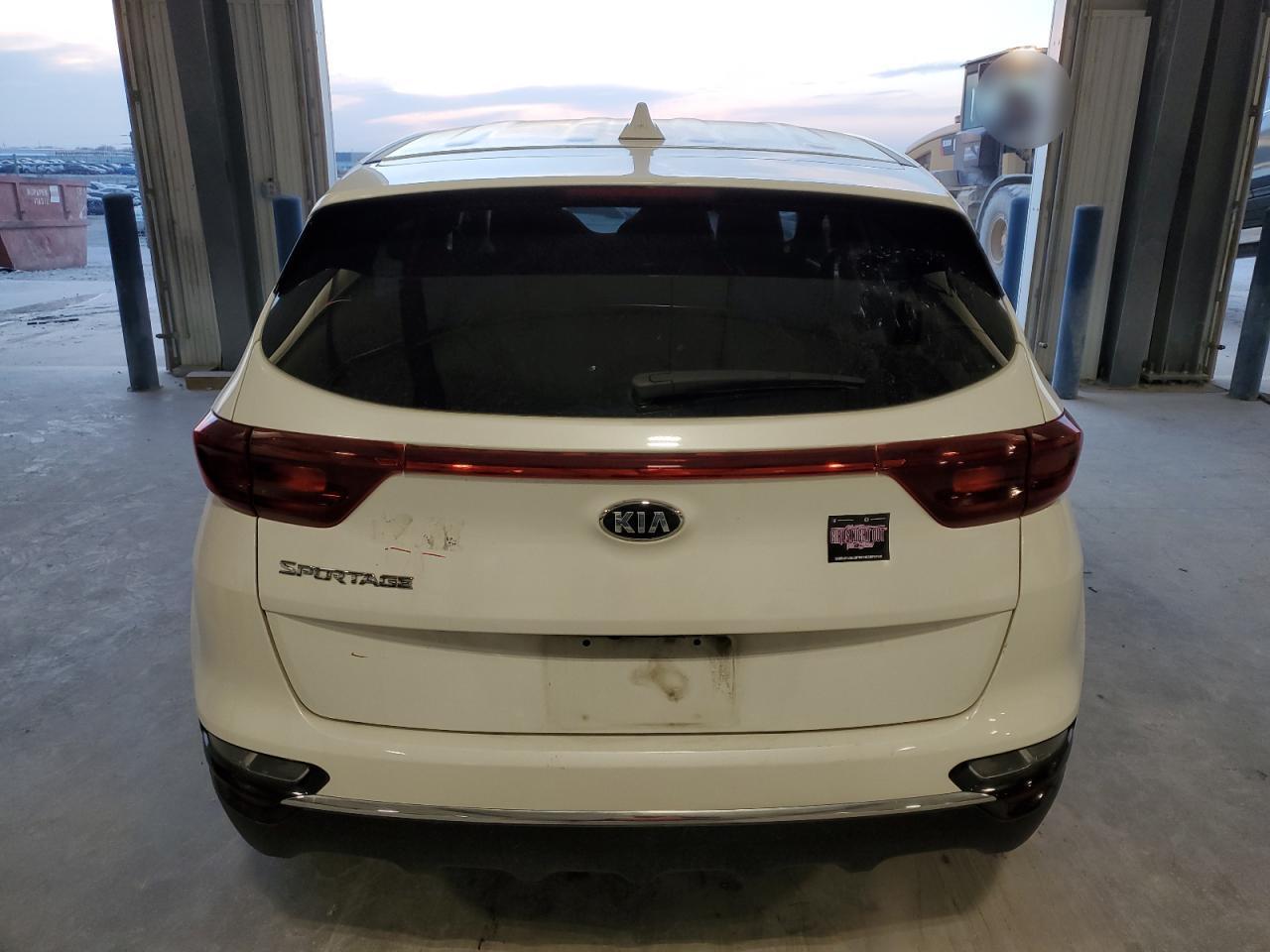 2022 Kia Sportage - Image 6
