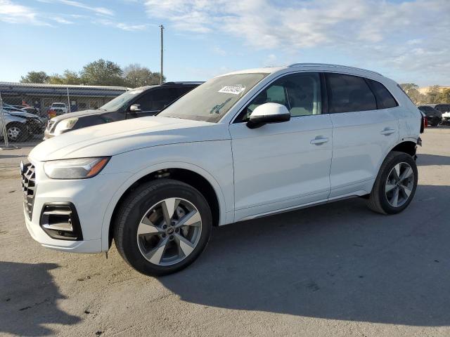 2024 Audi Q5 Premium Plus 40