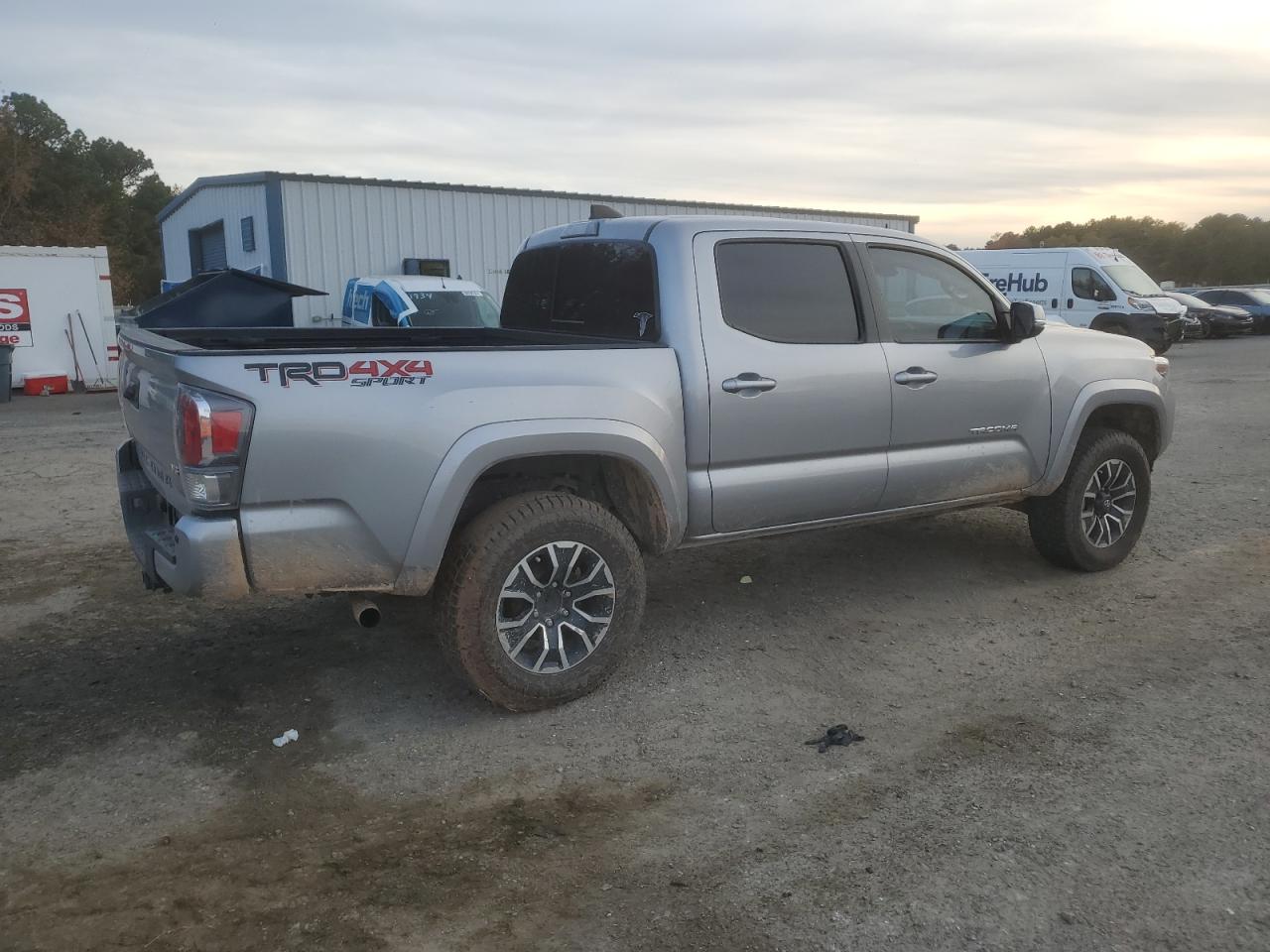 2021 Toyota Tacoma - Image 3