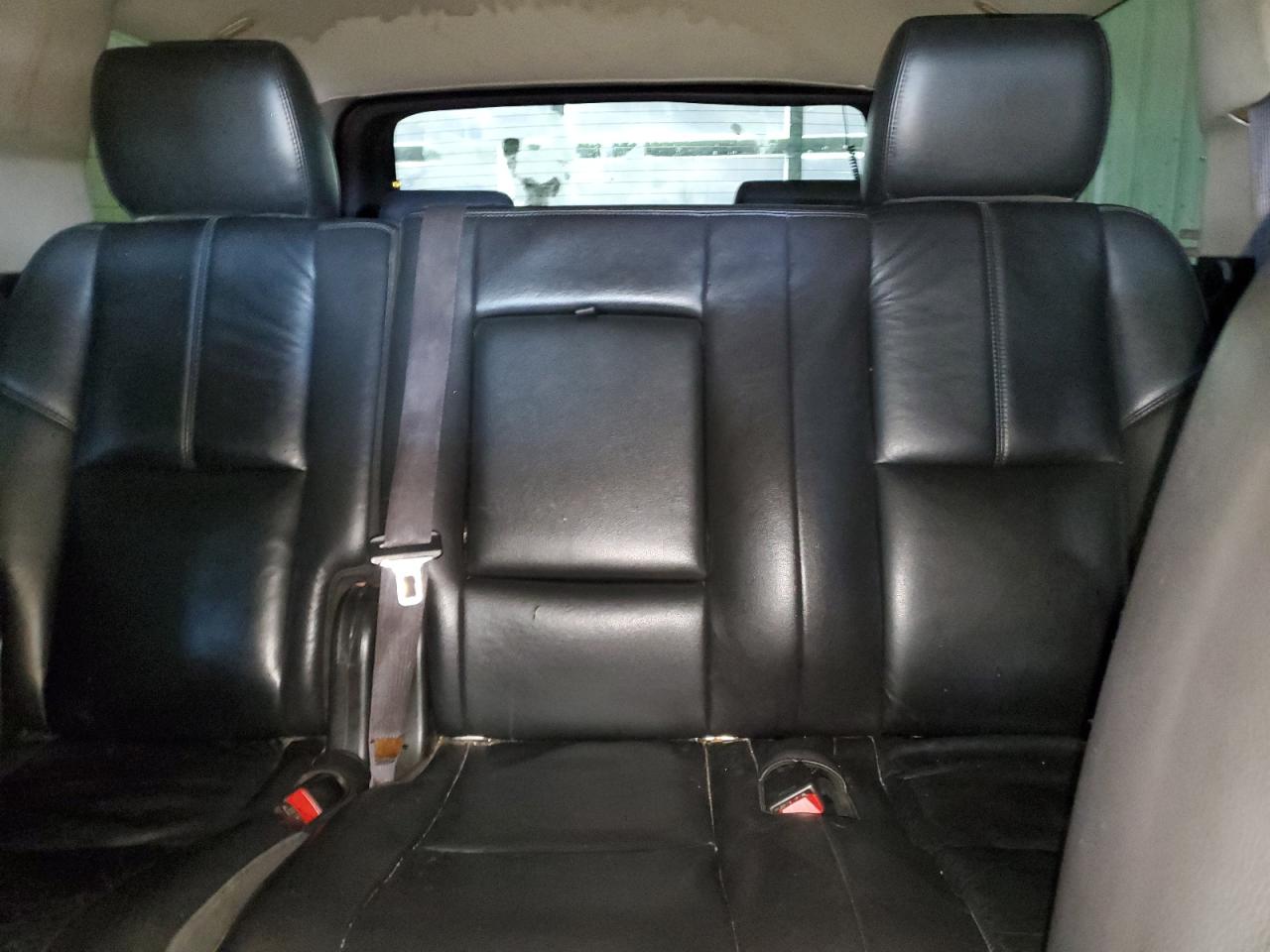 2011 Chevrolet Tahoe - Image 10