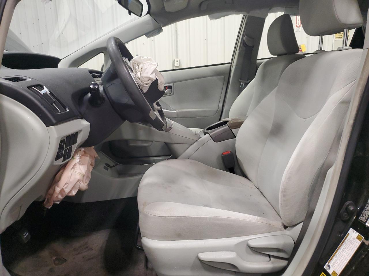 2014 Toyota Prius - Image 7