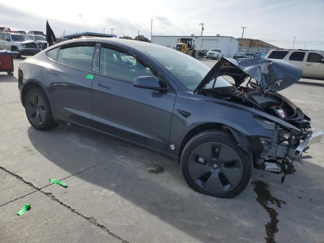  TESLA MODEL 3 2023 Srebrny