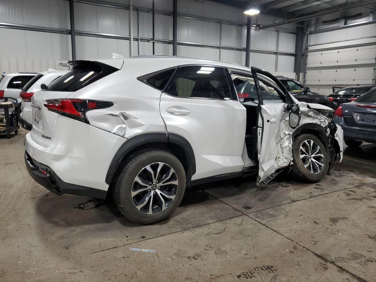 2015 Lexus NX - Image 3