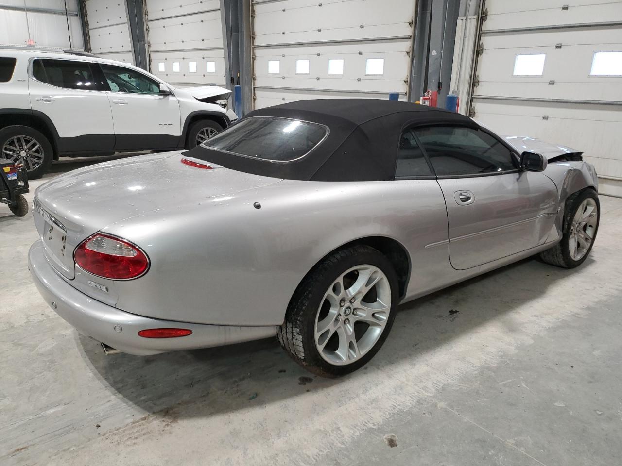 2003 Jaguar XK - Image 3