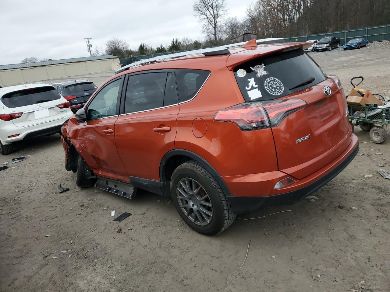 VIN 2T3BFREV4GW428708 2016 TOYOTA RAV4 no.2