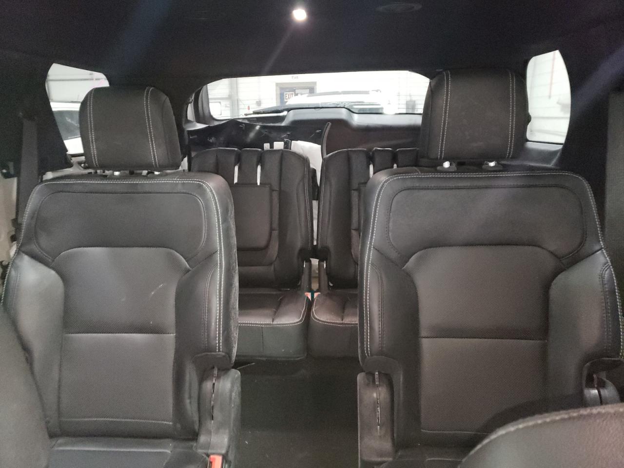 2018 Ford Explorer - Image 10