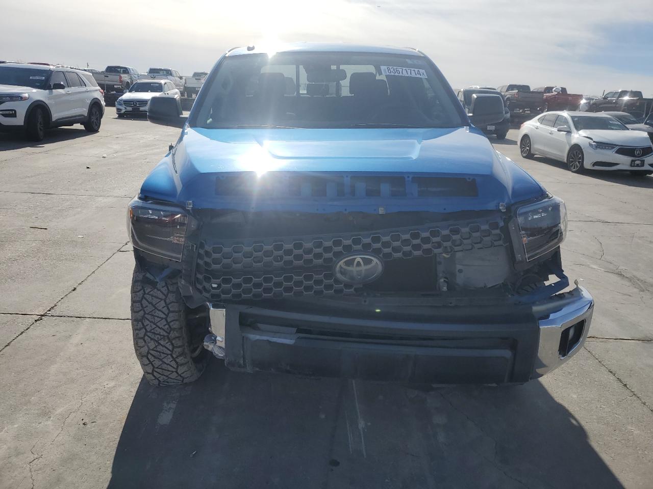 VIN 5TFRM5F13JX124961 2018 TOYOTA TUNDRA no.5