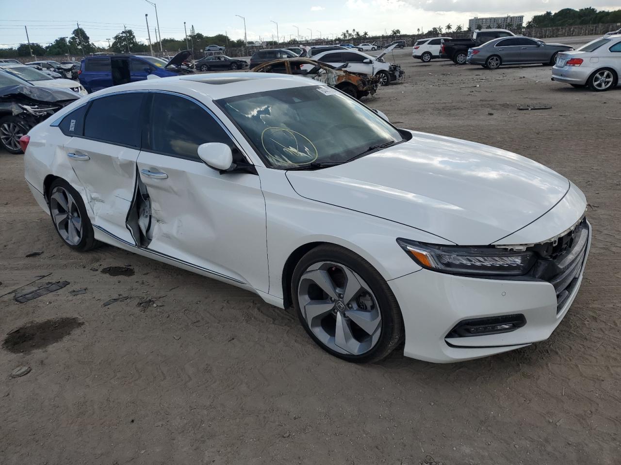 VIN 1HGCV2F92KA018532 2019 HONDA ACCORD no.4