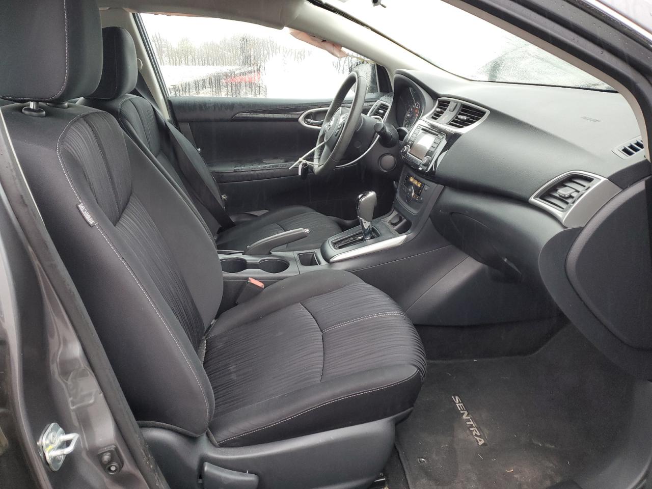2018 Nissan Sentra - Image 7
