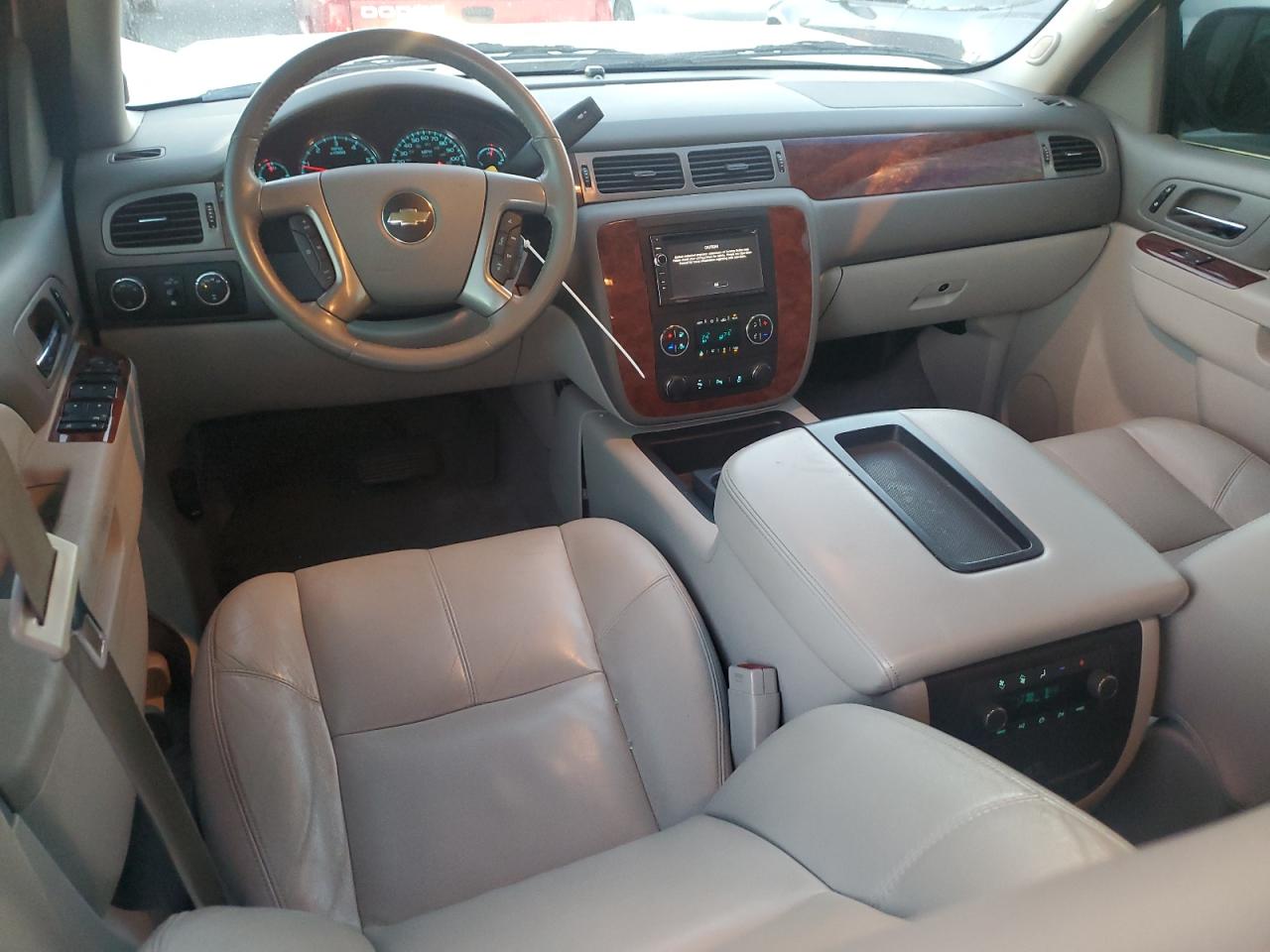 2013 Chevrolet Tahoe - Image 8