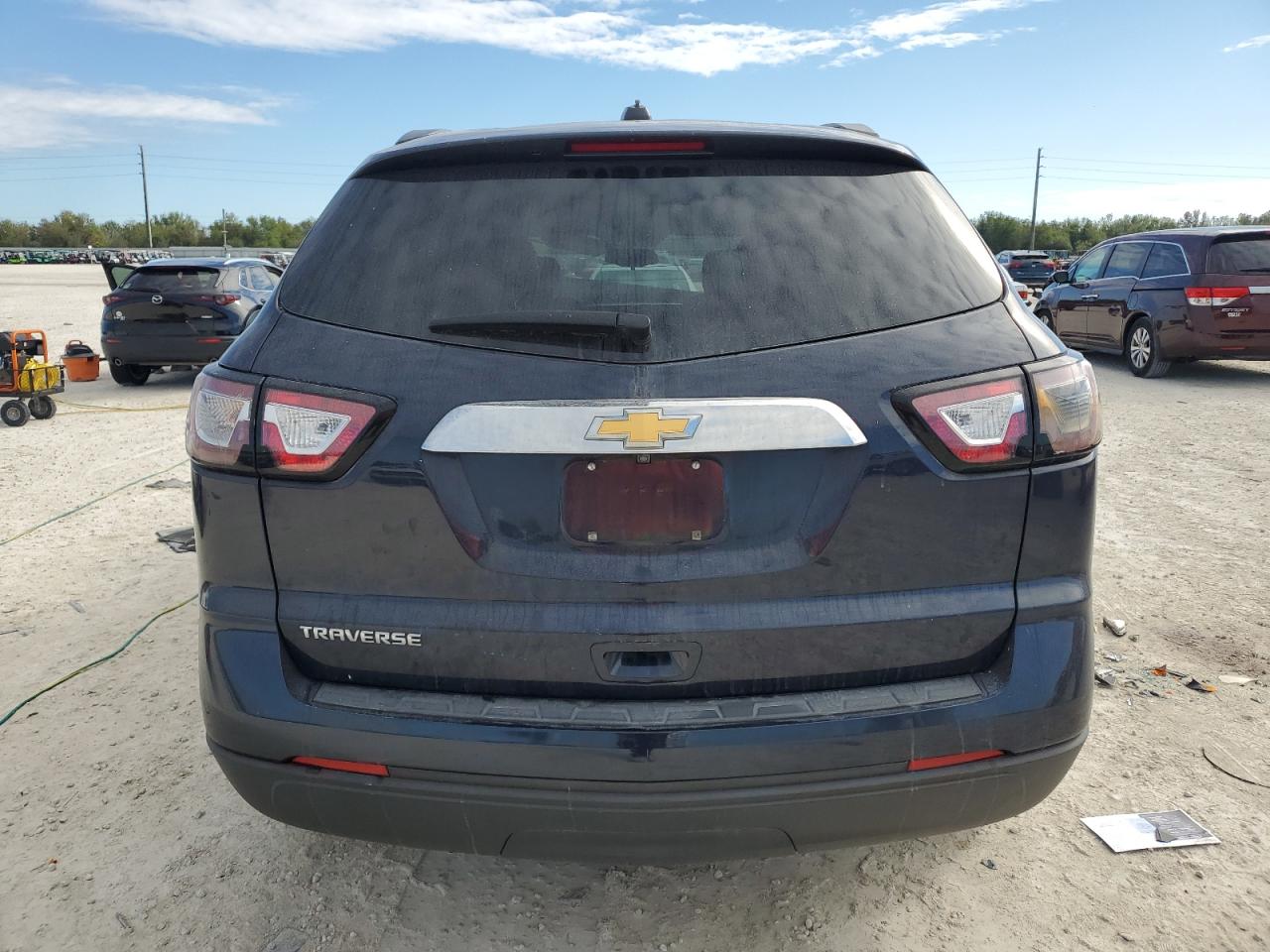 2017 Chevrolet Traverse - Image 6