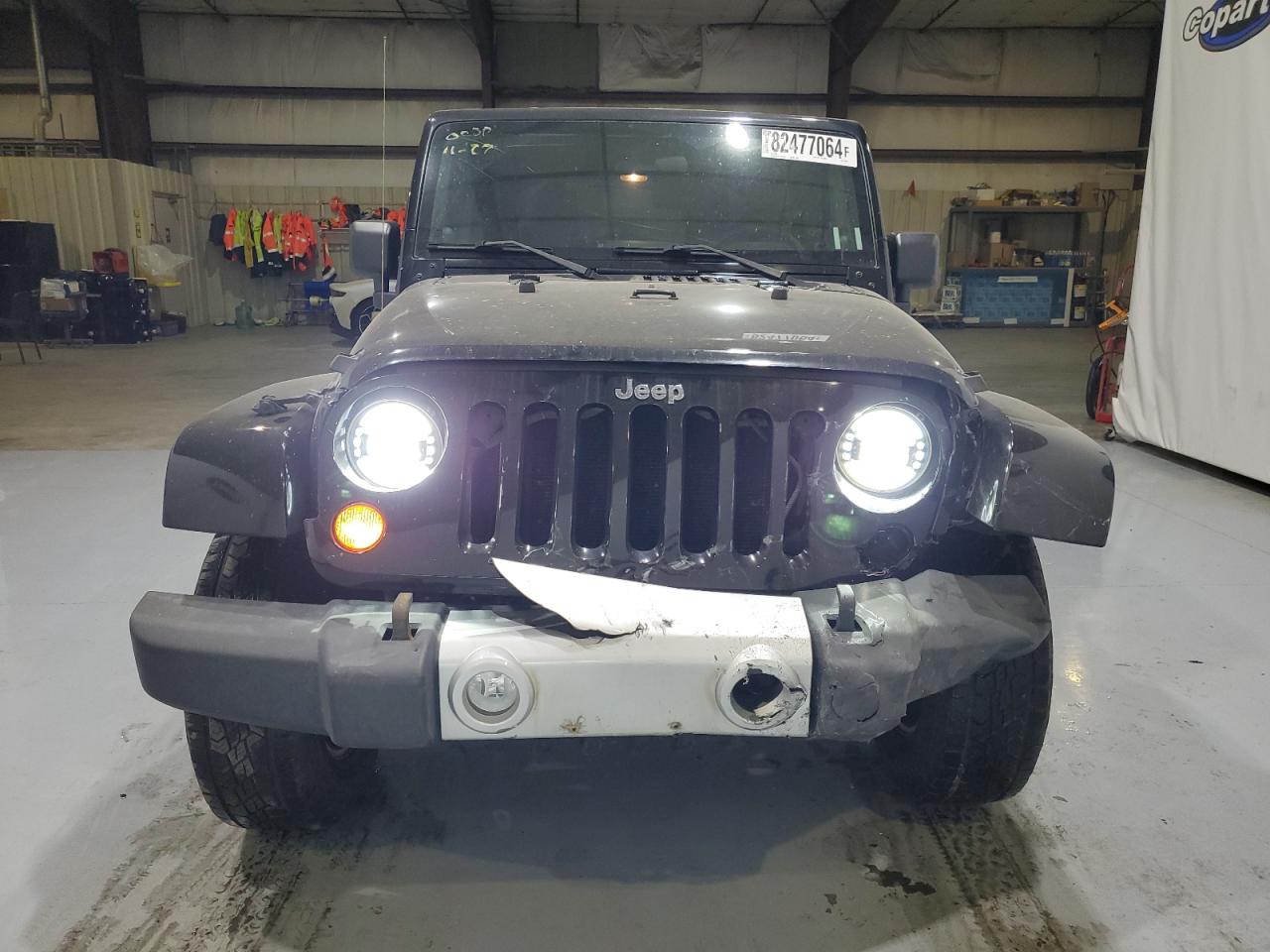 2010 Jeep Wrangler - Image 5