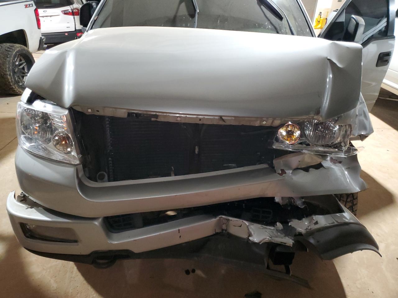 2005 Ford F-150 - Image 11