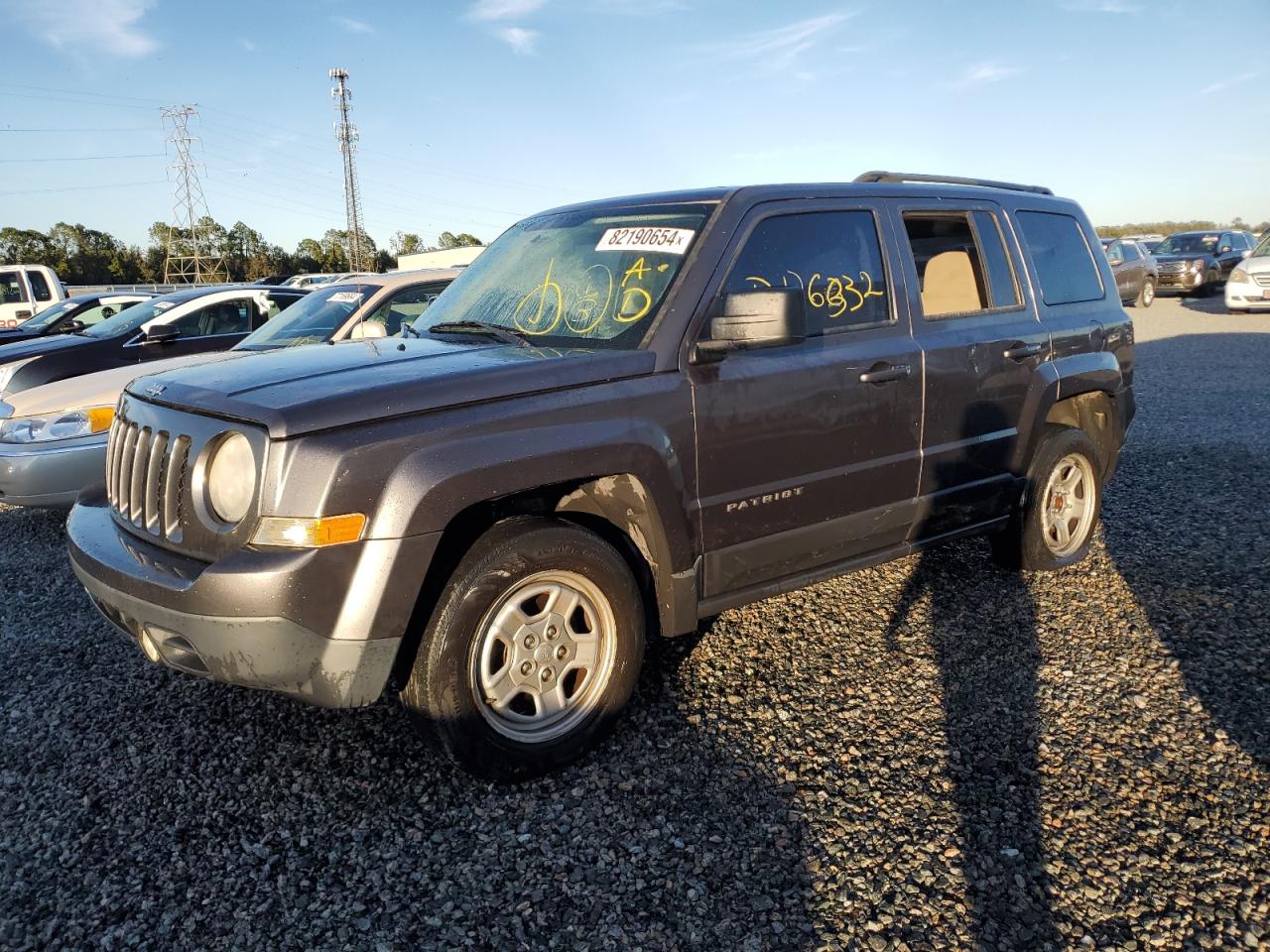 VIN 1C4NJPBA1ED881535 2014 JEEP PATRIOT no.1