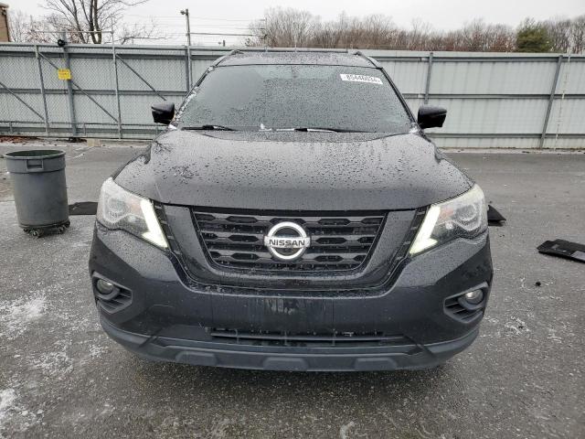  NISSAN PATHFINDER 2018 Czarny