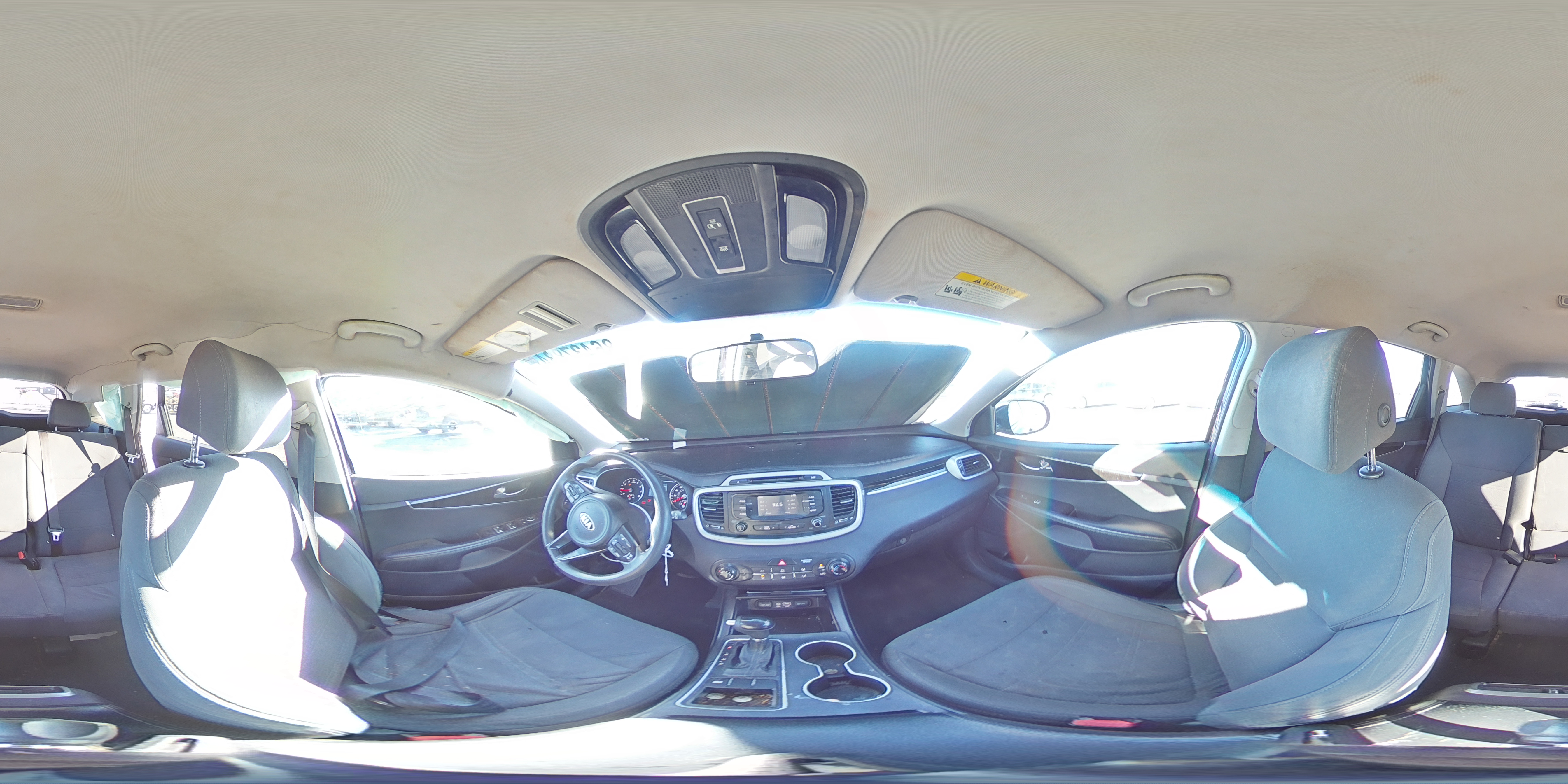 2017 Kia Sorento - Image 13