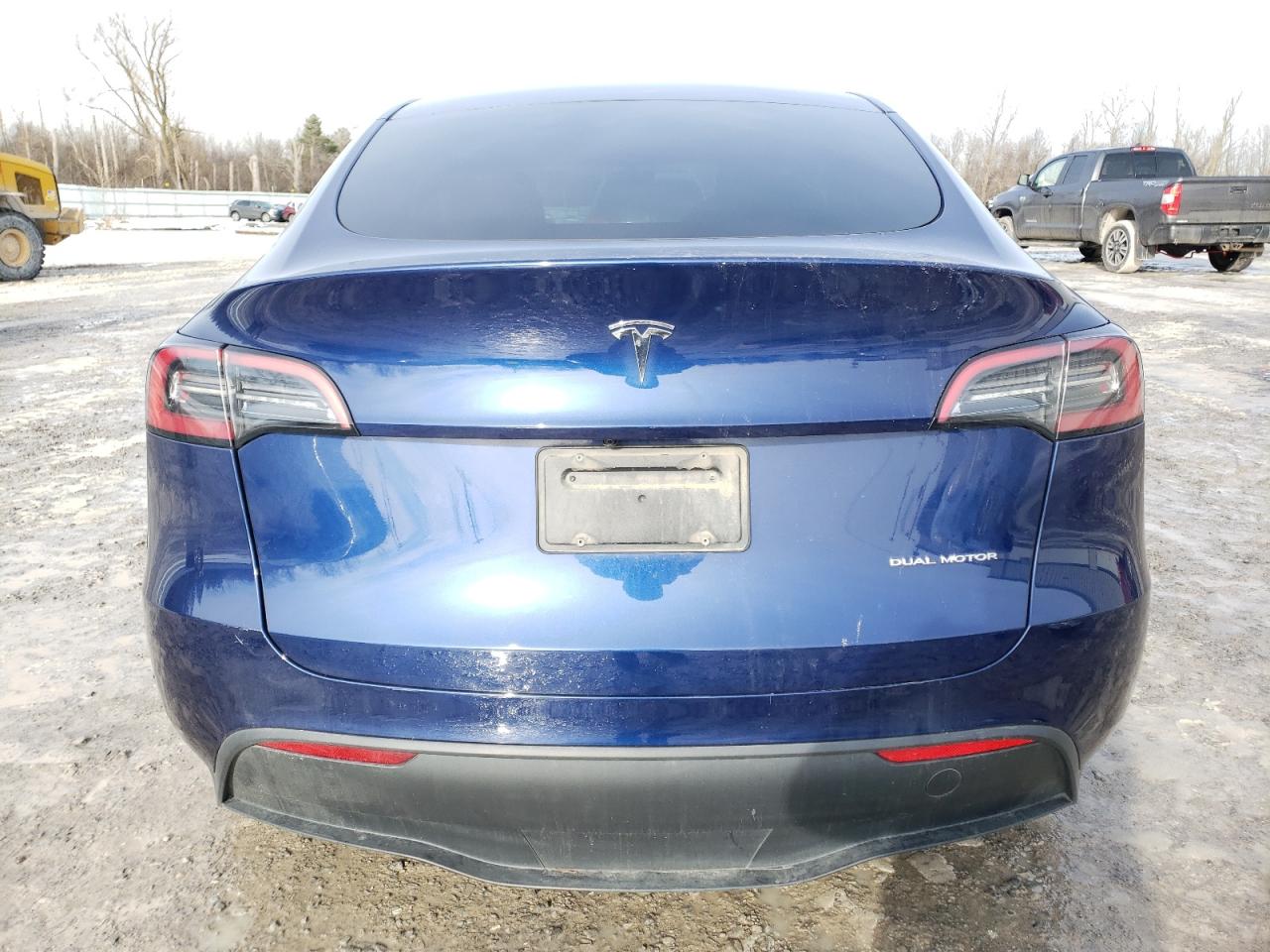 2023 Tesla Model Y VIN: 7SAYGDEE8PA124300 Lot: 83948804