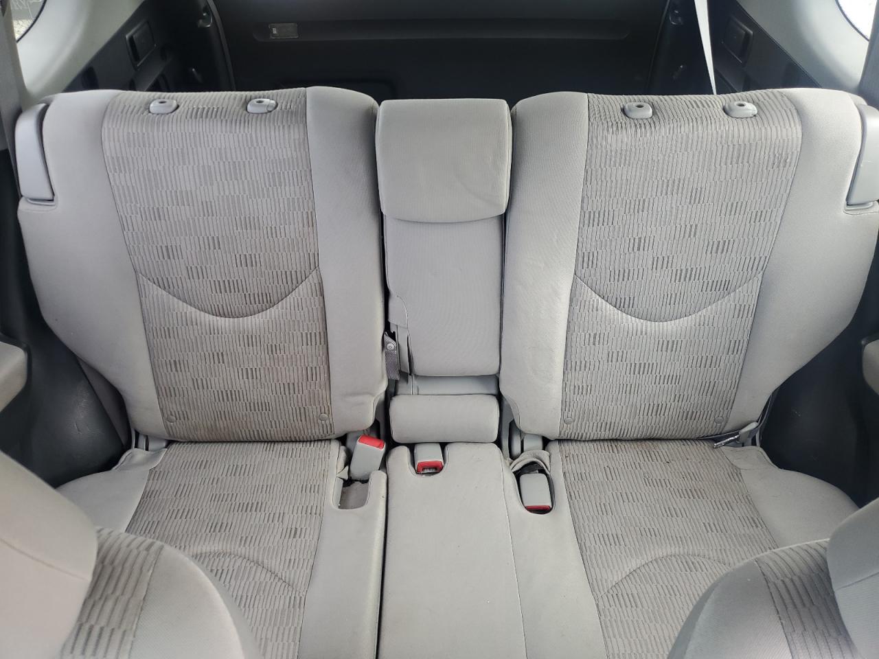 2012 Toyota RAV 4 - Image 10