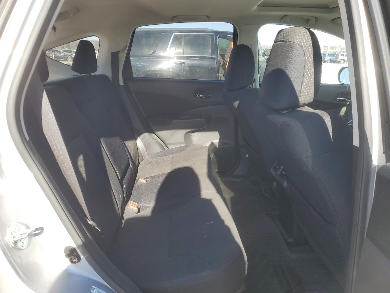 2015 Honda CR-V - Image 10