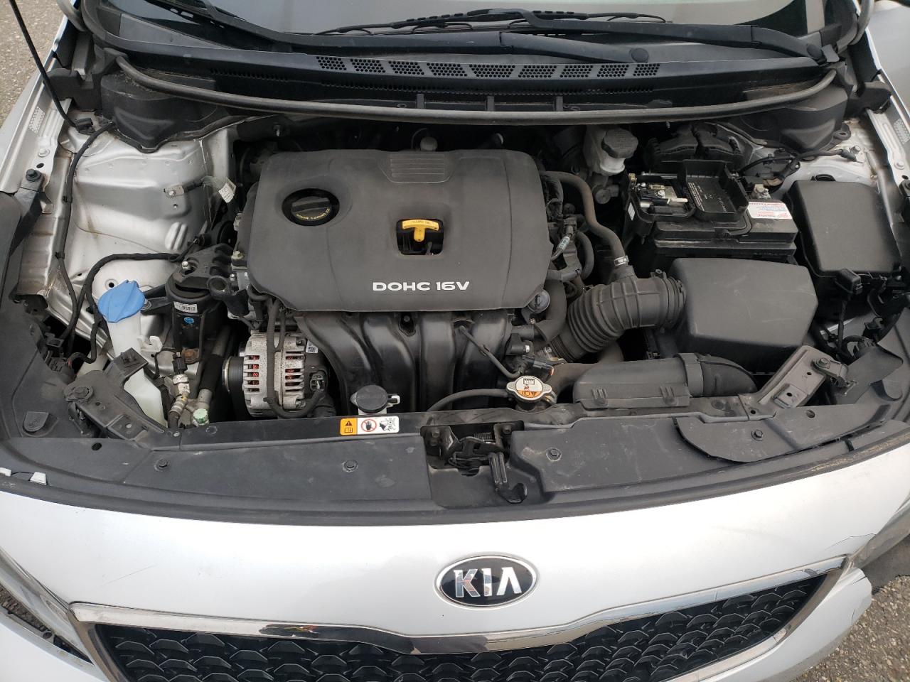 2017 Kia Forte - Image 11