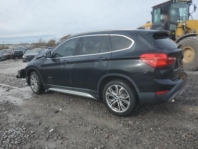  BMW X1 2016 Чорний