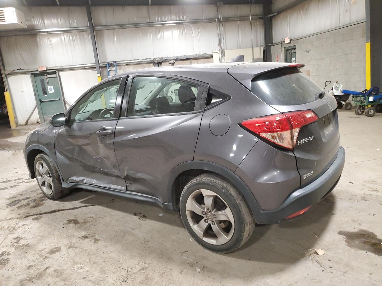 VIN 3CZRU6H31JG721206 2018 HONDA HR-V no.2