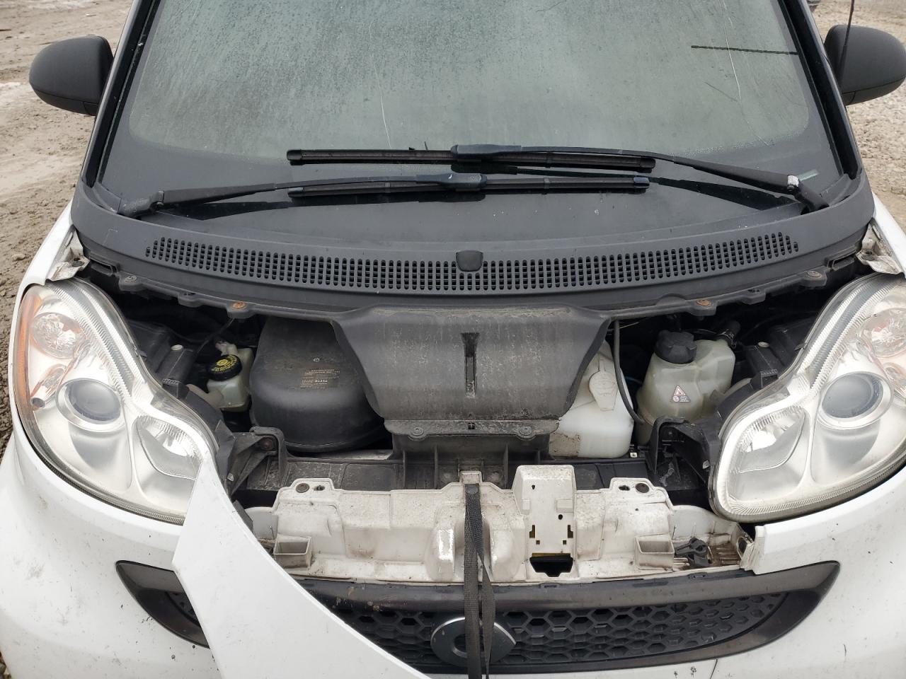2013 Smart Fortwo - Image 12