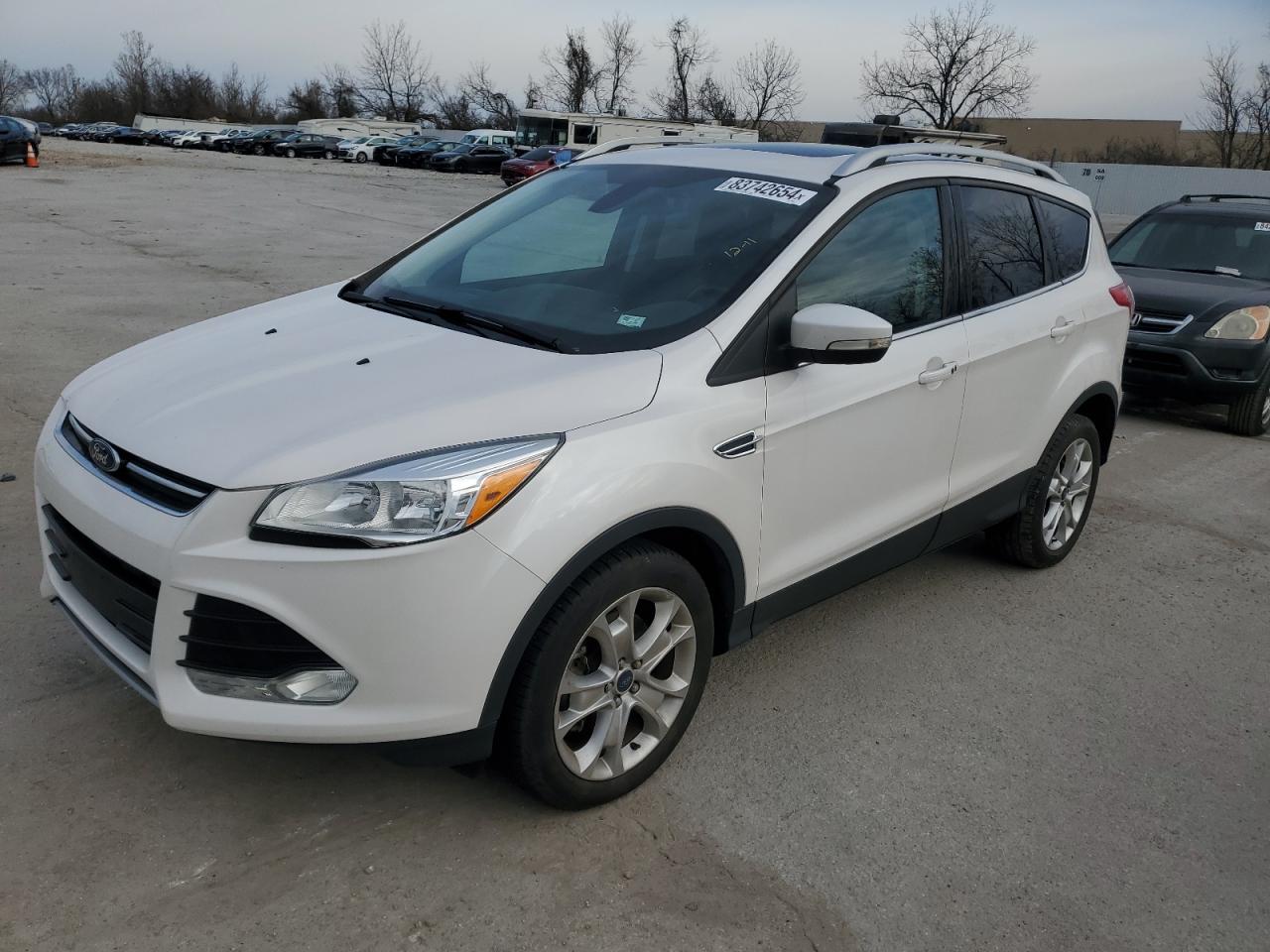 VIN 1FMCU9J91GUB59191 2016 FORD ESCAPE no.1