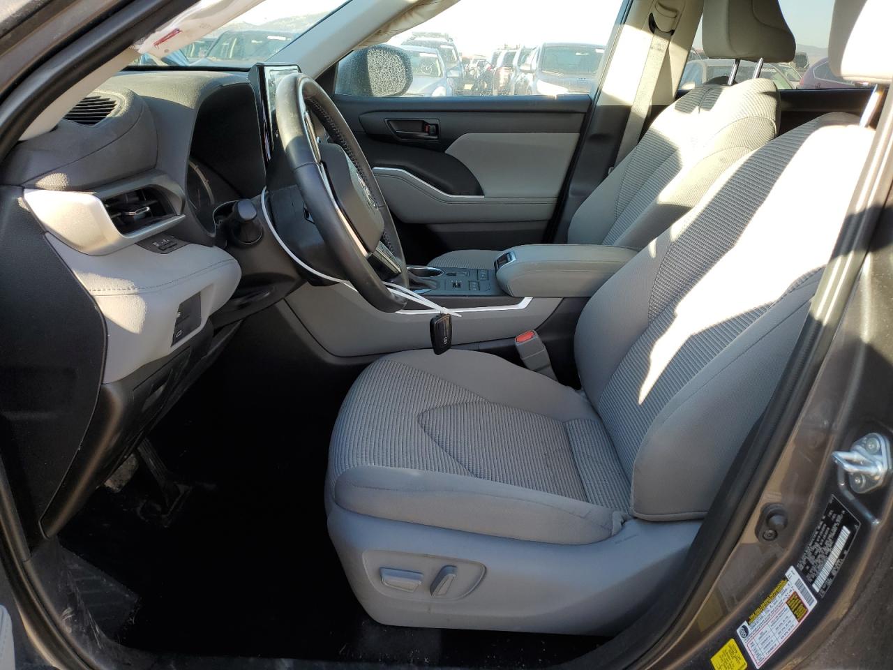 2021 Toyota Highlander - Image 7