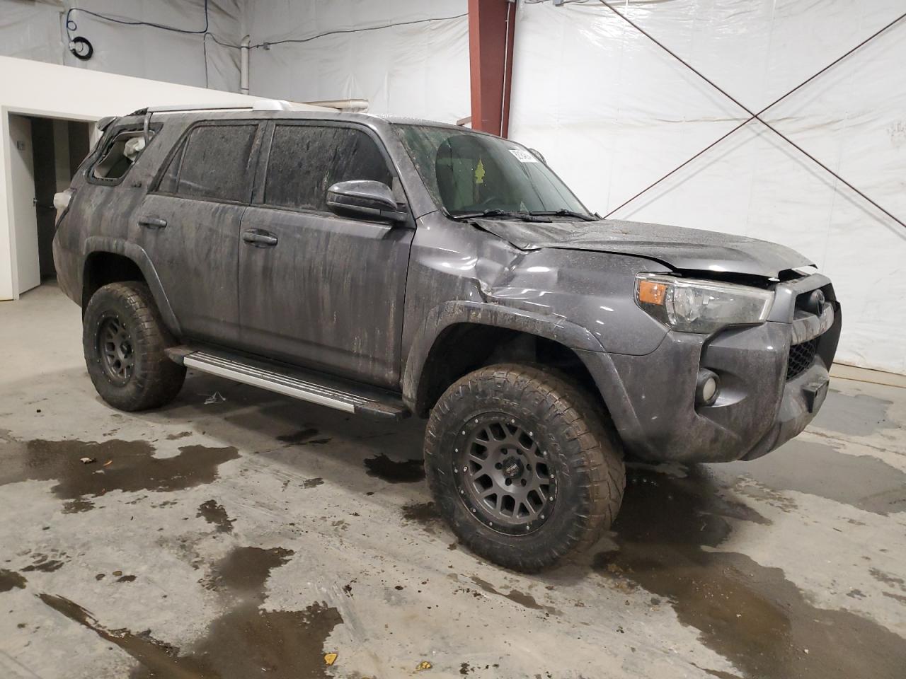 VIN JTEBU5JR2G5319285 2016 TOYOTA 4RUNNER no.4