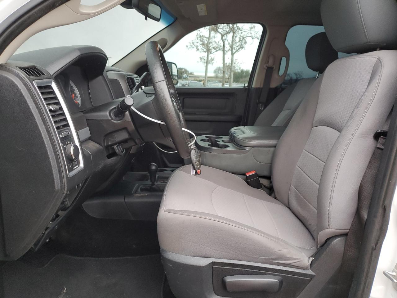 2013 RAM 2500 - Image 7