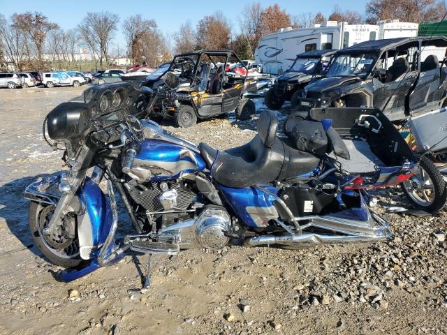 2009 HARLEY-DAVIDSON FLHTCU 
