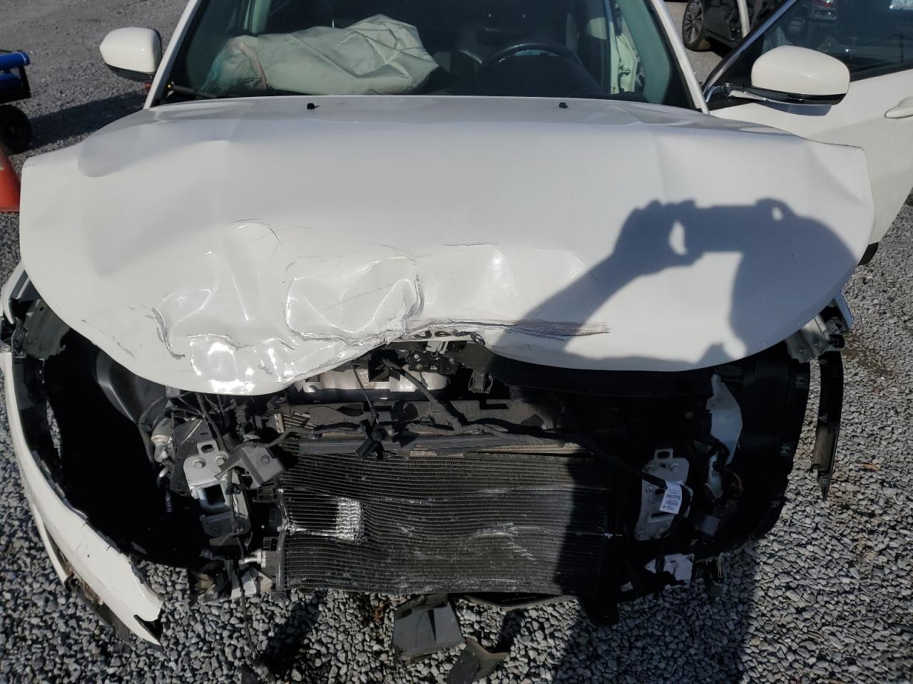 2018 Jeep Compass - Image 12
