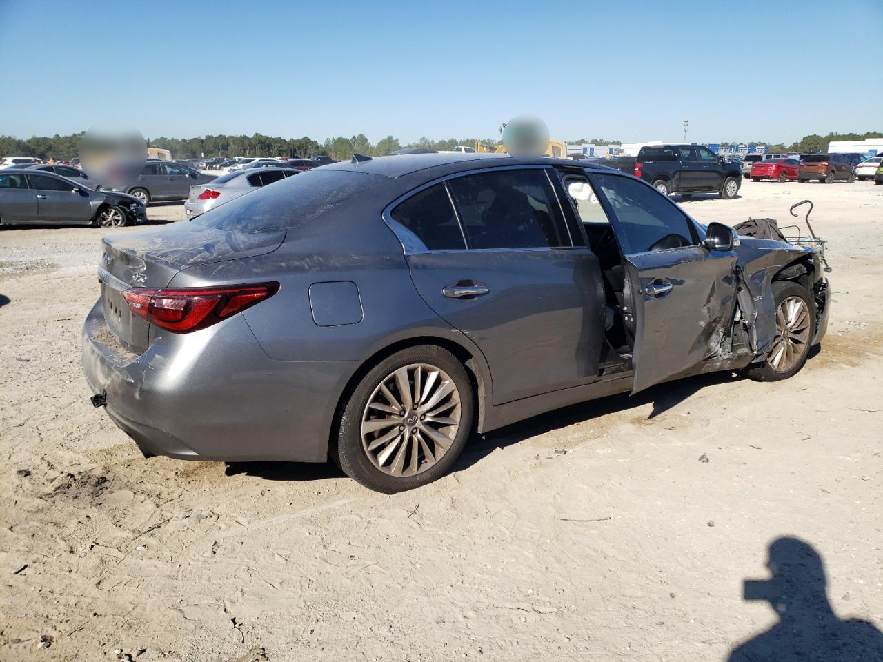 2018 Infiniti Q50 - Image 3