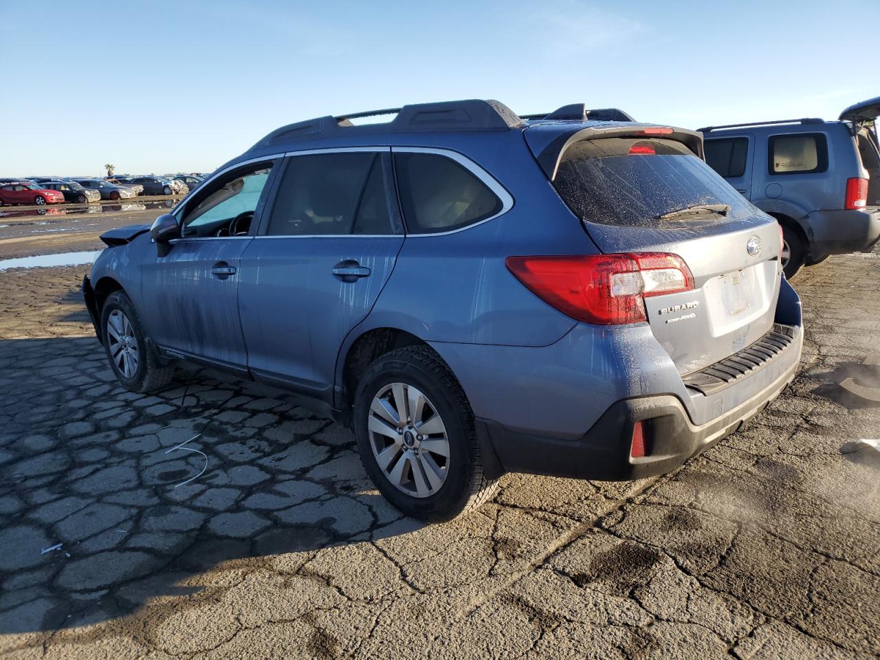 VIN 4S4BSAFC6J3389135 2018 SUBARU OUTBACK no.2