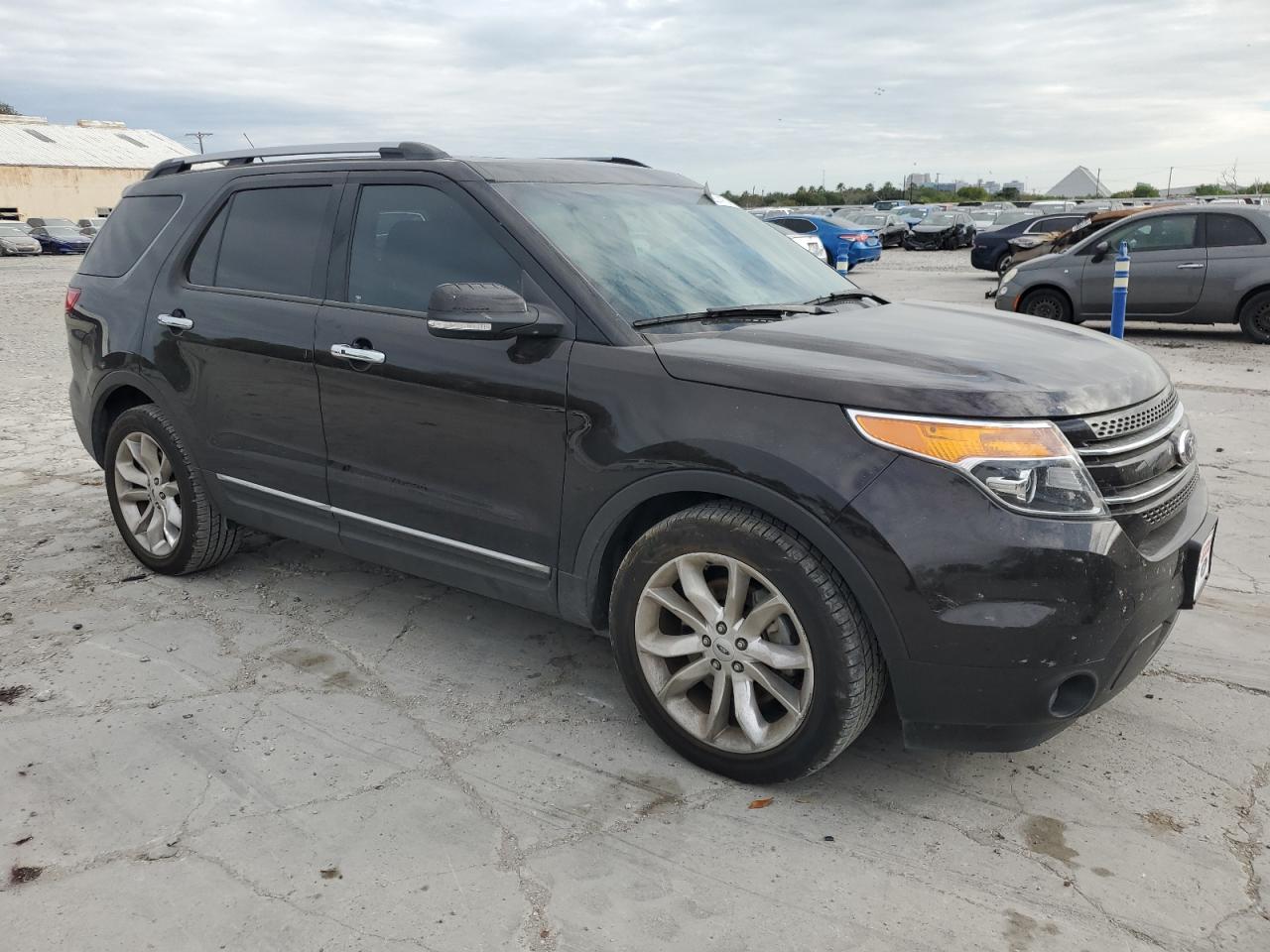 2013 Ford Explorer - Image 4