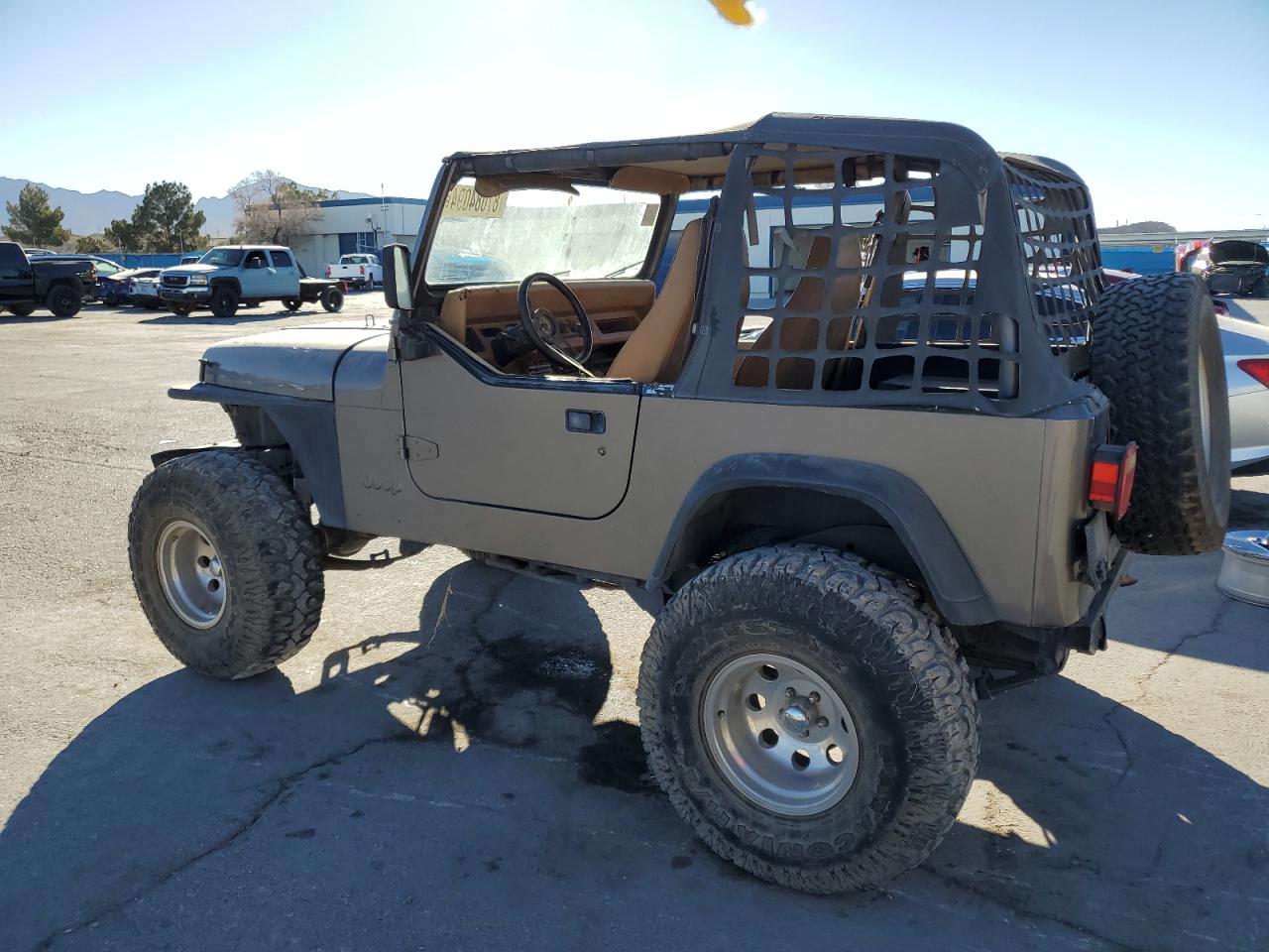 1993 Jeep Wrangler / Yj S VIN: 1J4FY19P0PP233347 Lot: 87084094