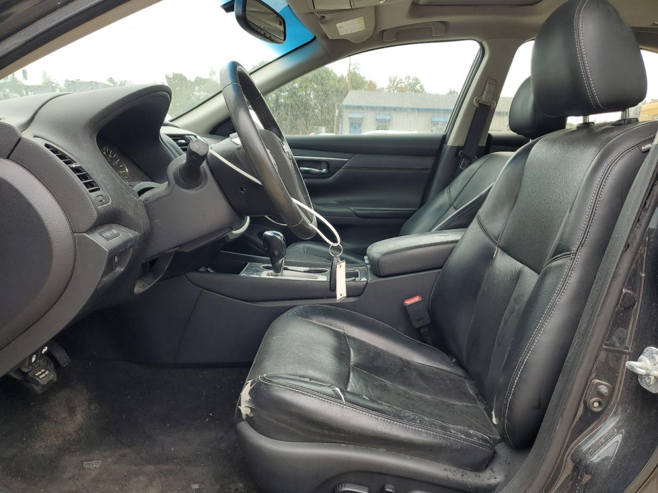 2017 Nissan Altima - Image 7