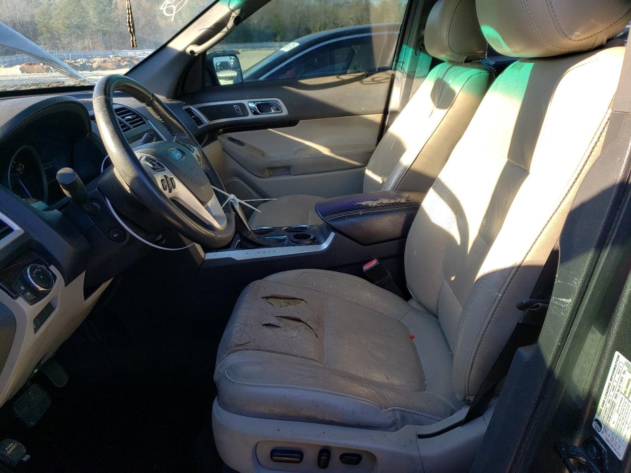 2012 Ford Explorer - Image 7