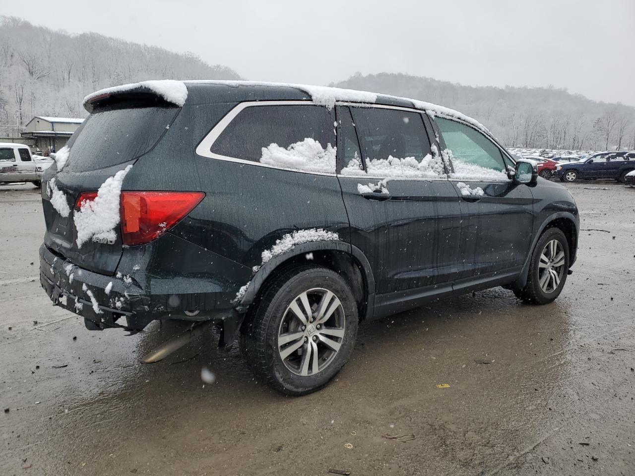 2018 Honda Pilot - Image 3